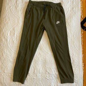 Nike Joggers